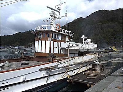 171　左舷側の作業足場