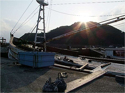 233　小浦江湾から望む赤石山(標高170.6m)