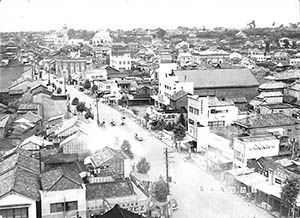 鍛治町通り 松菱屋上から西をみる 昭和24年
