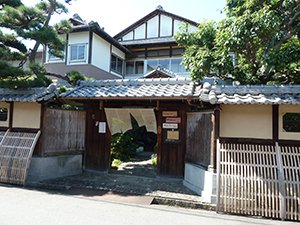 旧料理旅館九重本館・別館・門及び塀 画像