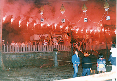 新諏訪町の瓜割煙火