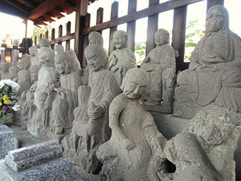 妙厳寺十六羅漢