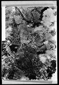 豊橋市街地上空写真（空襲後）の画像