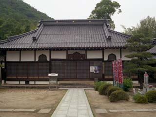 大通寺-地上
